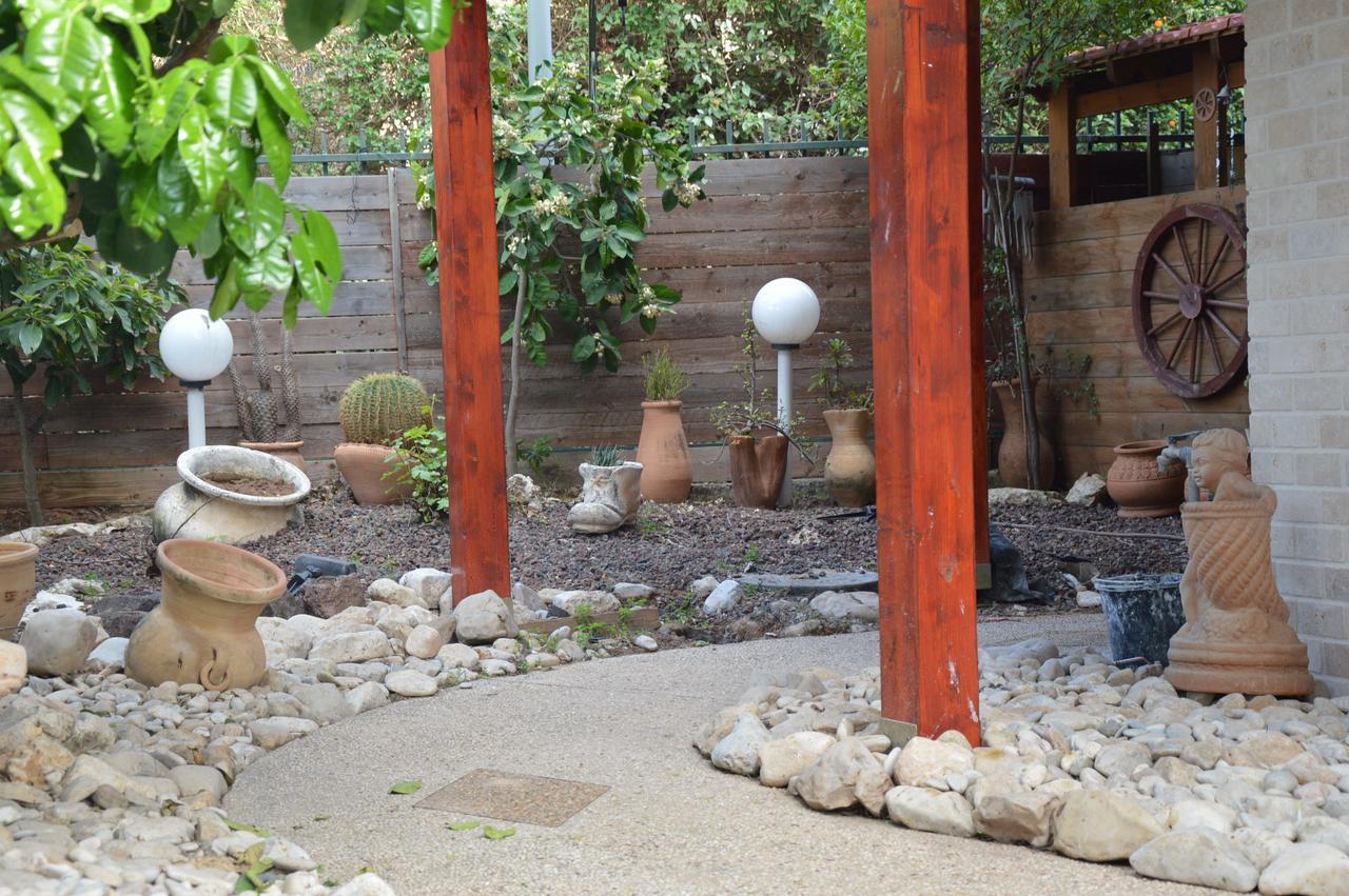 Czarina Cabin הבקתה הקיסרית והדירה הקיסרית Czarina Apartment Caesarea Buitenkant foto