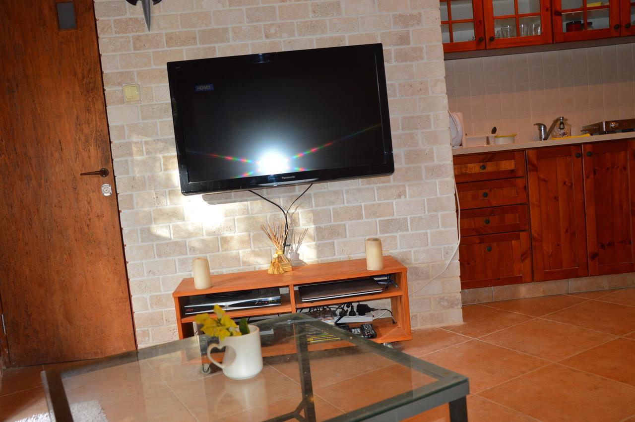 Czarina Cabin הבקתה הקיסרית והדירה הקיסרית Czarina Apartment Caesarea Buitenkant foto