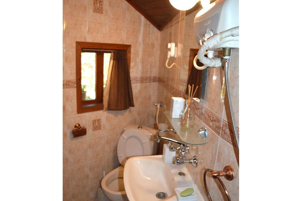 Czarina Cabin הבקתה הקיסרית והדירה הקיסרית Czarina Apartment Caesarea Buitenkant foto